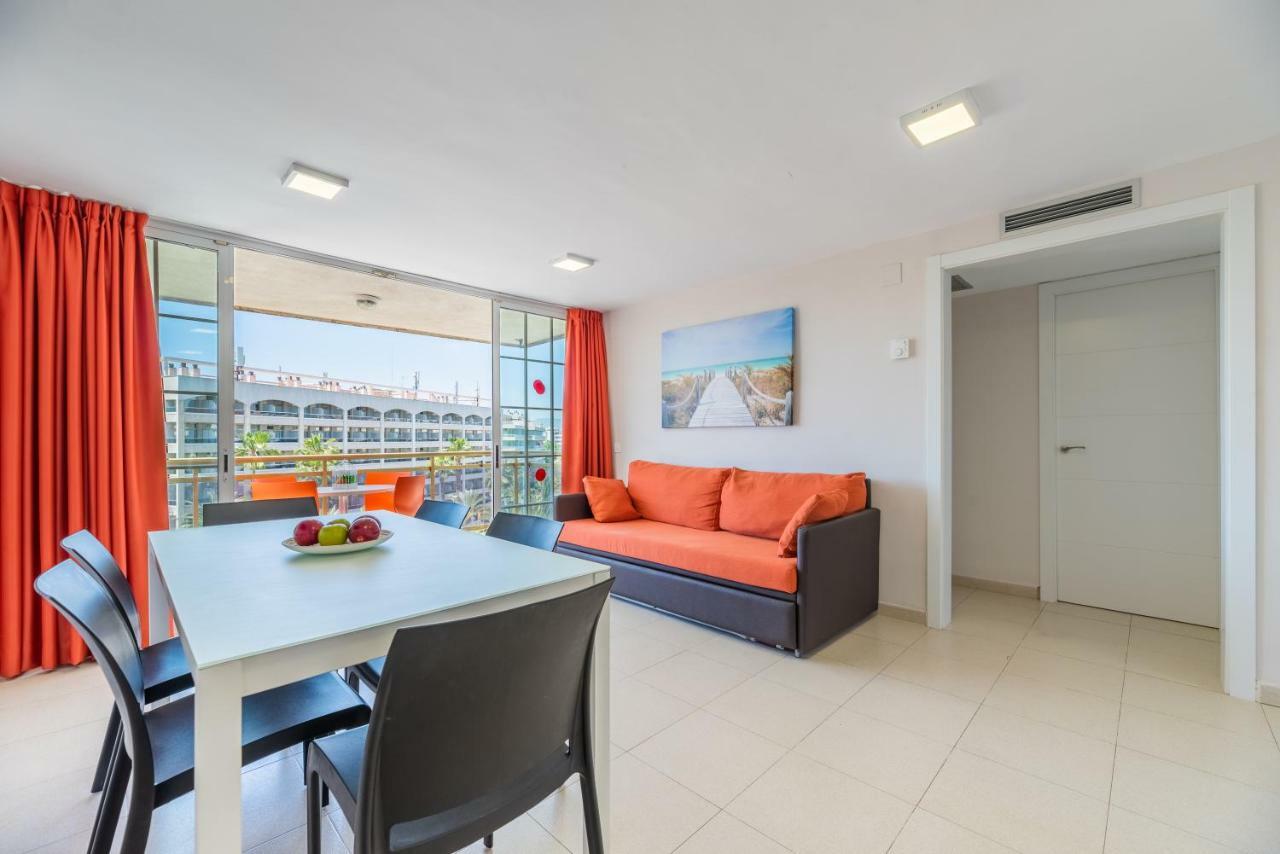 Rentalmar Navarra Family Suites Salou Eksteriør bilde